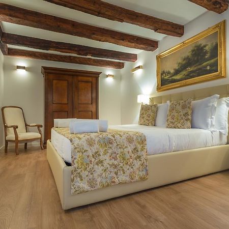 Home Venice Apartments-Rialto 1 - 2 - 3 Экстерьер фото