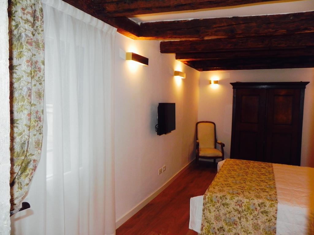 Home Venice Apartments-Rialto 1 - 2 - 3 Экстерьер фото