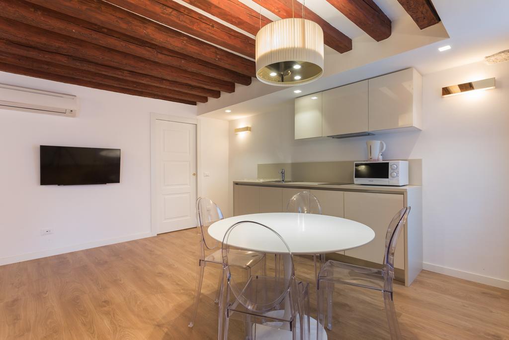Home Venice Apartments-Rialto 1 - 2 - 3 Экстерьер фото